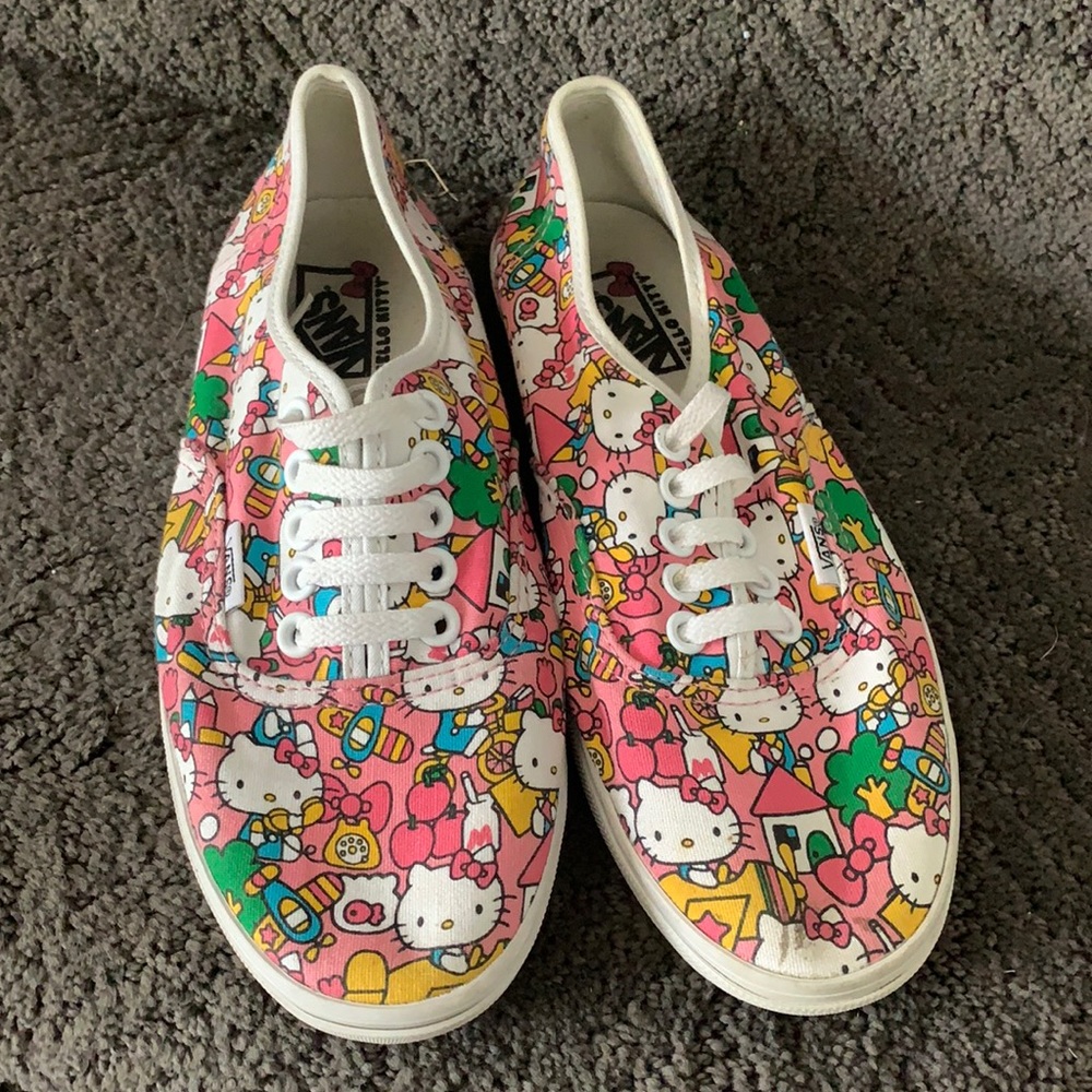 Hello Kitty Vans